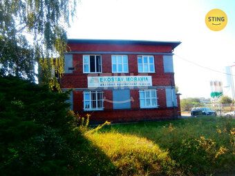 We offer exclusively for rent an office on the first floor of 25 sqm
