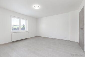 We offer for sale a completely renovated family house 4+ kk