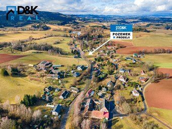 We offer you for purchase a building plot in the village of Horní Dobrouč