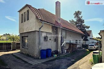 , Dumrealit.cz Vám zprostředkuje prodej rodinného domu o dis