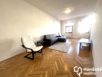 Nabízíme exkluzivně pronájem atraktivního bytu, přímo v hist