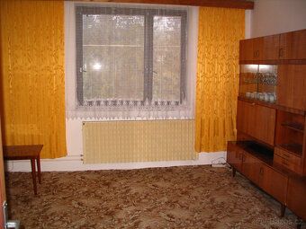 Sell house in Ženklava quiet place access by asphalt road