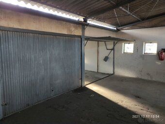 Rent garage. Offering for long-term rent a stone hall garage in Pilsen on Boroughs, Brožíkova 2913/2a, Pilsen.