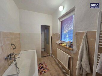 Nabízíme prodej spoluvlastnického podílu na rodinném domě a 