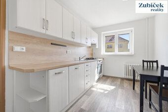 Nabízíme k prodeji byt 2+1 s balkonem v klidné a žádané část