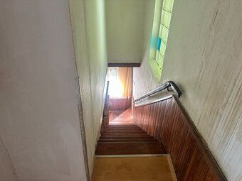 We sell a cottage in Vřesina near Ostrava. Price by agreement.