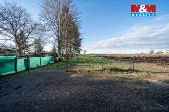 Nabízíme k prodeji pozemek o rozloze 1918 m², situovaný na k