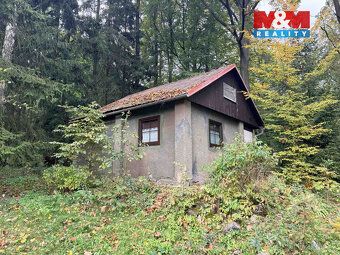 We offer for sale a cozy brick cottage in the cadastral area of Šumperk
