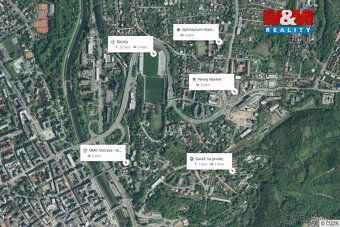 Dovolujeme si Vám exkluzivně nabídnout k prodeji řadovou gar