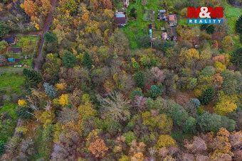 Nabízíme k prodeji pozemek k bydlení o rozloze 724 m², nachá