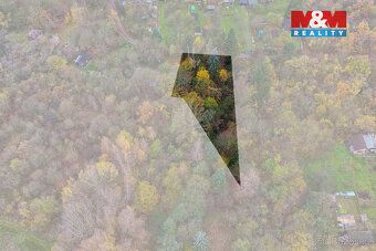 Nabízíme k prodeji pozemek k bydlení o rozloze 724 m², nachá