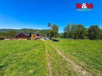 Nabízíme vám pozemek o celkové výměře 1543 m² v obci Sebuzín