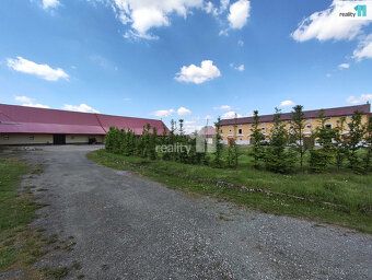 Rent + utilities 1,000 CZK. Negotiable price., Rent of warehouse space 410 m² in Červeněves…