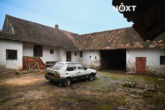 For sale extensive agricultural homestead in picturesque village near Cesky Krumlov