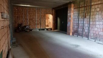 Nabízím k prodeji kombinovaný areál ve Frýdlantě určený pro 