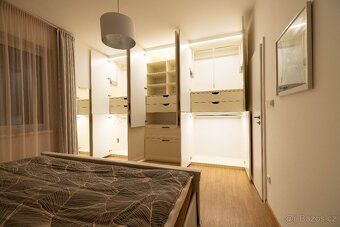 Exkluzivně nabízíme k prodeji moderní bungalov 4+kk s krásno