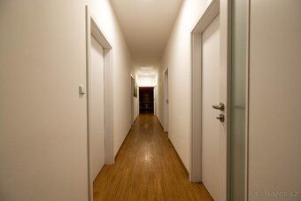 Exkluzivně nabízíme k prodeji moderní bungalov 4+kk s krásno
