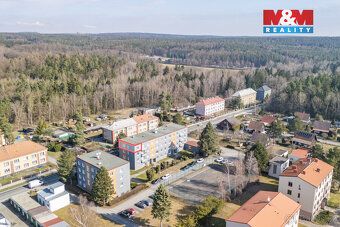Prostorný světlý bytu 3+1 o užitné ploše 69 m² v klidné část