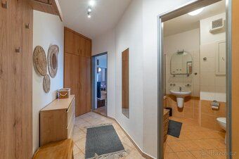 Nabízím k prodeji byt 2+kk o výměře 55 m² ve Zlíně – Podlesí
