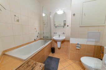 Nabízím k prodeji byt 2+kk o výměře 55 m² ve Zlíně – Podlesí