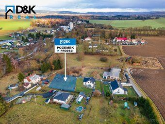 We offer for sale a sunny plot of land measuring 936 m² located in Usti nad Orlici