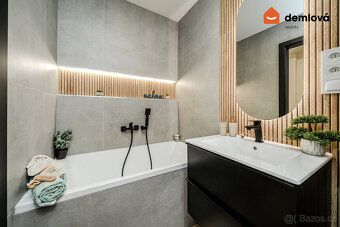 We exclusively offer for sale a modernly renovated 2+1 apartment