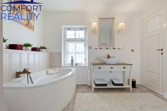 We offer for sale an exceptionally spacious and atypical residential unit #368/2, located in a…