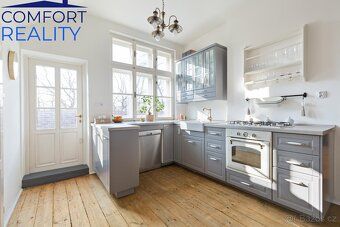 We offer for sale an exceptionally spacious and atypical residential unit #368/2, located in a…