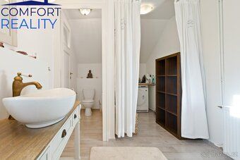 We offer for sale an exceptionally spacious and atypical residential unit #368/2, located in a…