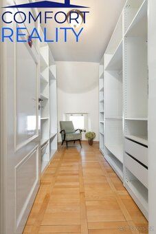 We offer for sale an exceptionally spacious and atypical residential unit #368/2, located in a…