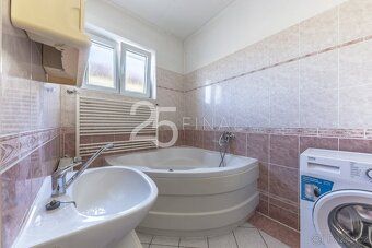 We offer for sale a family house in a popular and sought-after location