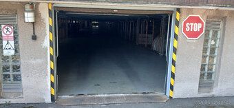 Sell or rent garage space of 12.5 m2 in Hradec Králové