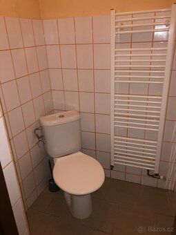 Phone: 777833374, I offer for rent a family house of layout