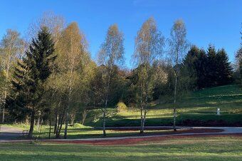 I am offering for sale a beautiful sunny building plot No. 281