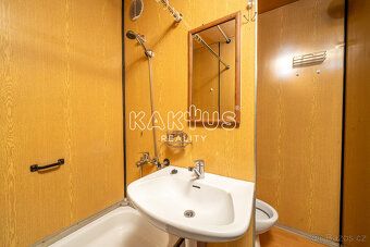 Nabízíme k pronájmu byt o dispozici 2+1 a velikosti 44 m², k