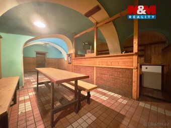 For sale semi-detached family house in the center of Kadaň - interesting investment opportunity.
