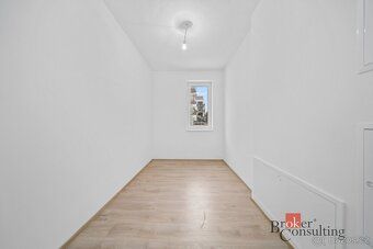 Moderní byt 4+kk, 102 m², novostavba, v rezidenci KasárnaNab