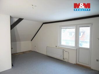 K pronájmu dvougenerační prostorný byt 3+kk (95 m2) s velkou