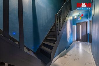 We offer for sale a beautiful family house on the outskirts of the village of Nedomice