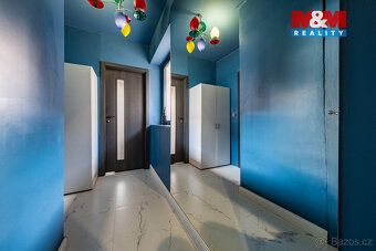 We offer for sale a beautiful family house on the outskirts of the village of Nedomice
