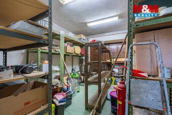 Unique rental opportunity in the heart of Pocátky!