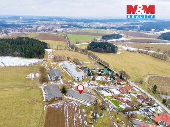 We offer for sale a unique production facility in a quiet part of