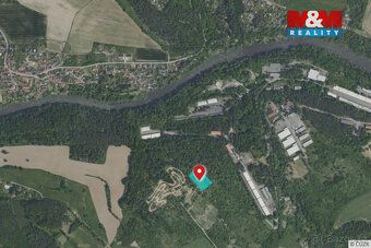 We offer for sale a beautiful garden of 5897 m², located in Benešov