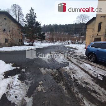 Real Estate Agency Realit.cz offers rental of premises measuring 200 m² which have been used…