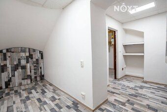 We offer for sale an attractive commercial space of total area