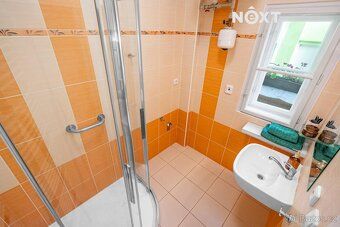 Looking for a house that you can customize according to your own ideas?