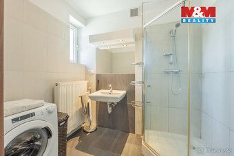 We offer for sale a modern family house with 5+kk layout in a quiet and sought-after location…