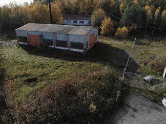 We offer for rent 2 sheet metal warehouses located by the main road