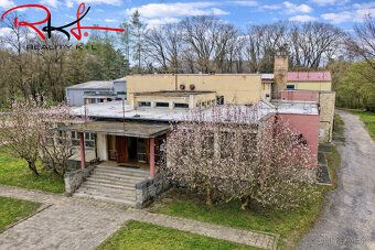 We offer for sale a two-story cultural house in Chlum u Třeboně