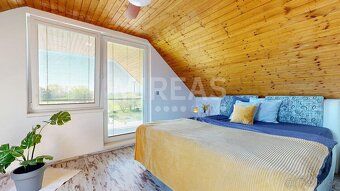 Nabízíme Vám k prodeji rodinný dům 4+kk/balkón, 185 m2 s bal